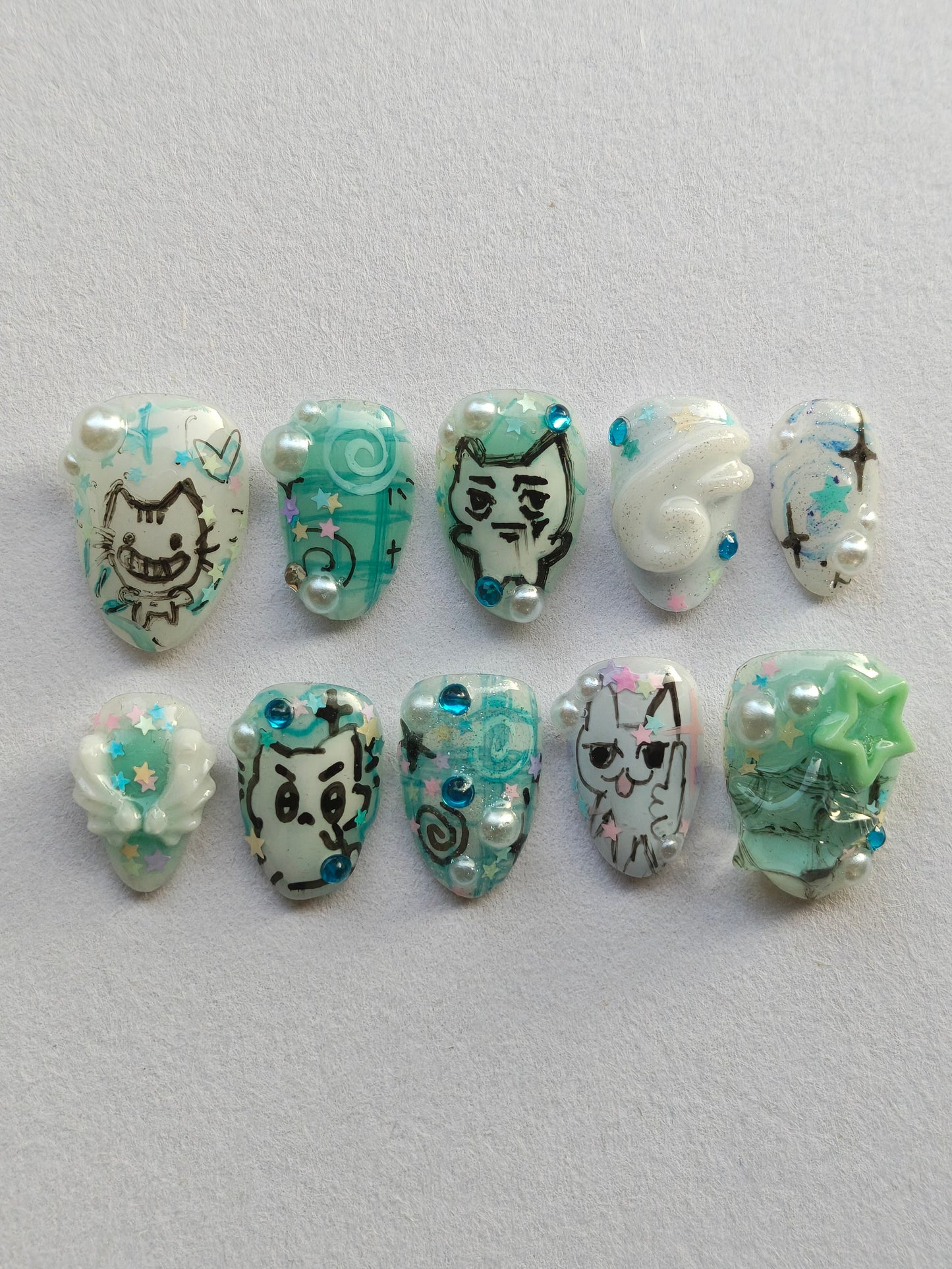 "Silly silly kitties blue ver. " press ons