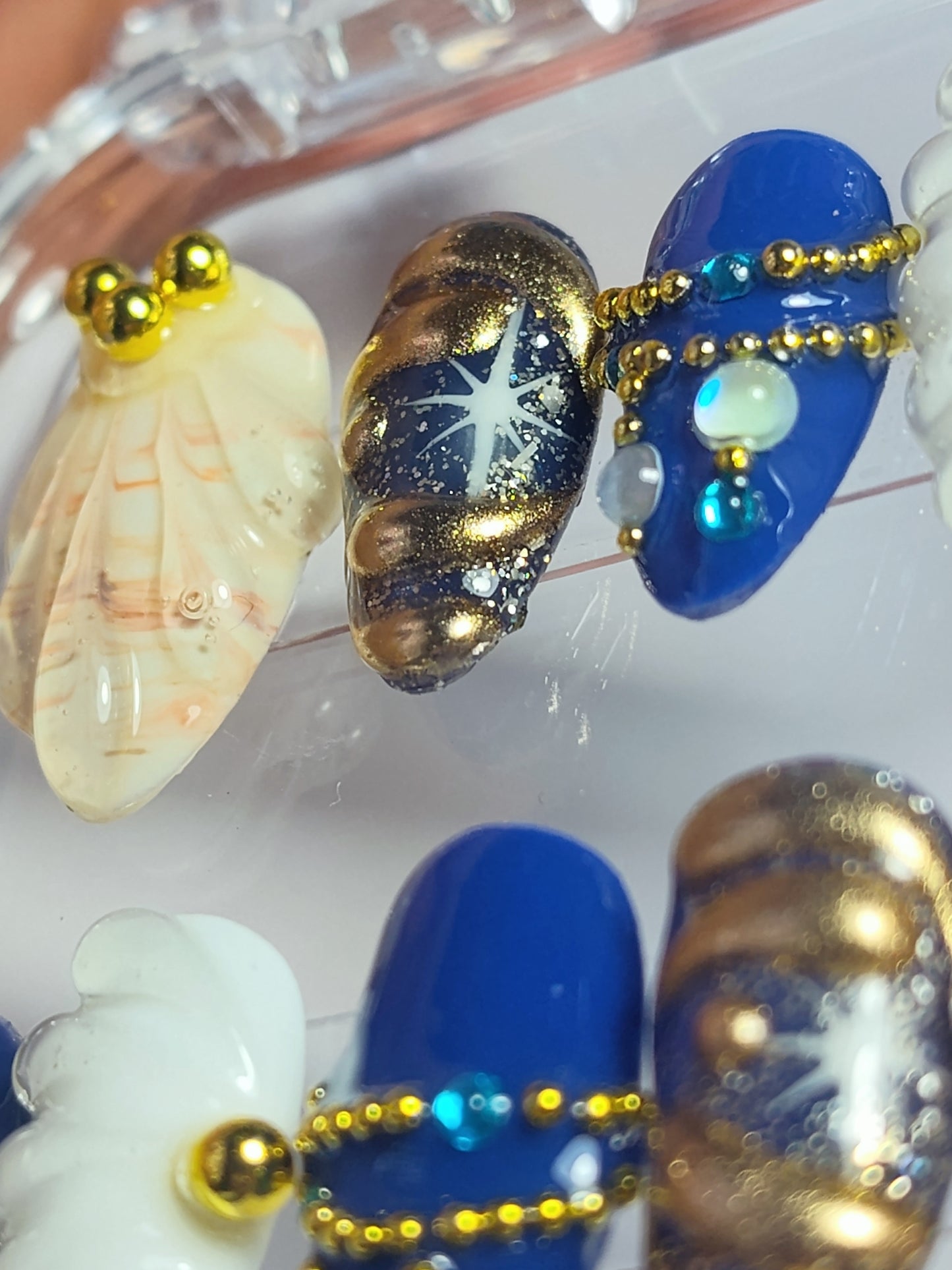 "Oceanic Jewelry Box" Press Ons